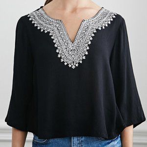 Spring Summer Embroidered Gauze ¾ sleeves Peasant Shirt Top in Black, White (S)